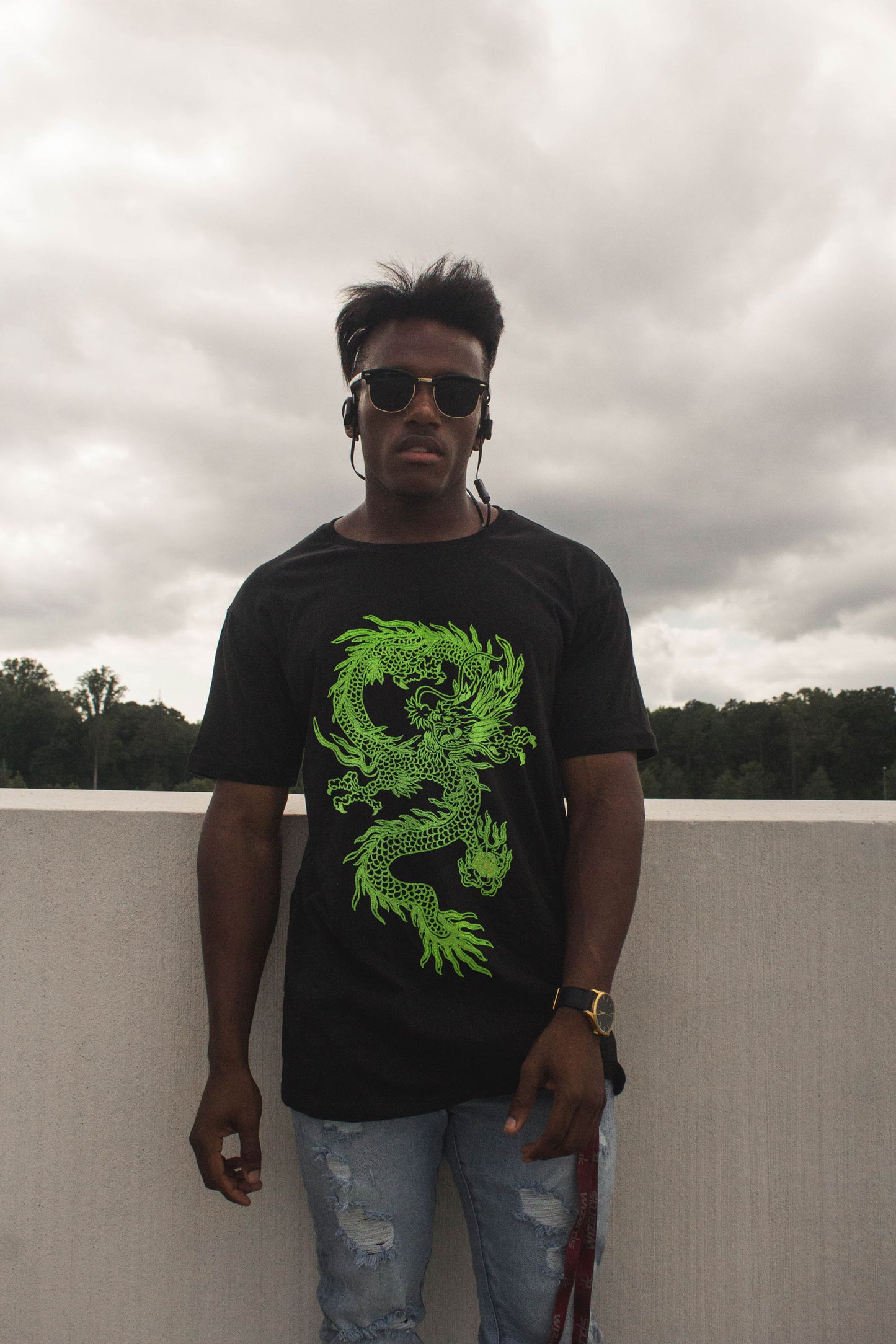 Japanese Dragon Neon Green Embroidered Artwork Relaxed-Fit T-shirt For Men