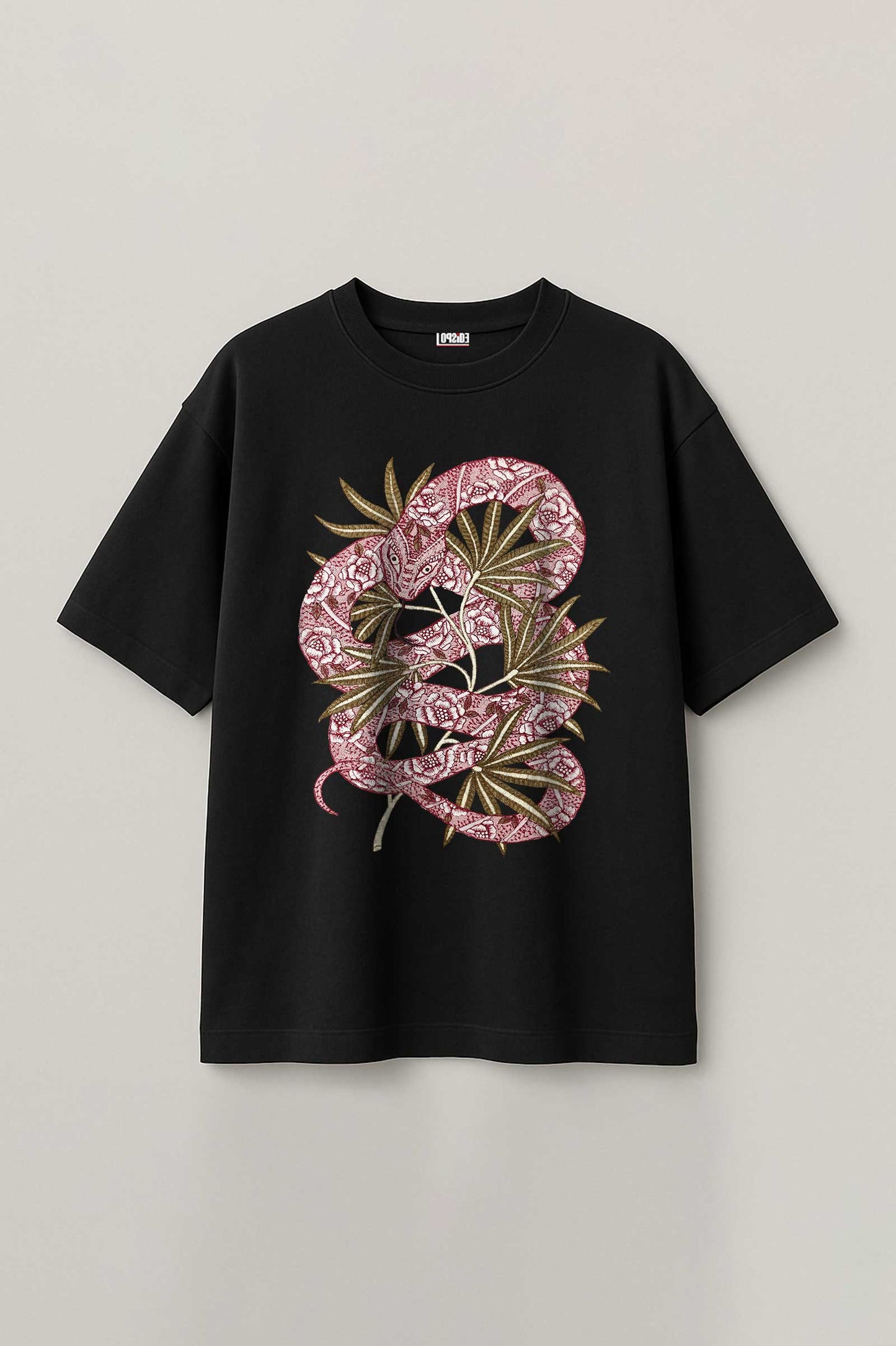 The Snake Art Embroidered Artwork Black Oversized T-shirt For Women