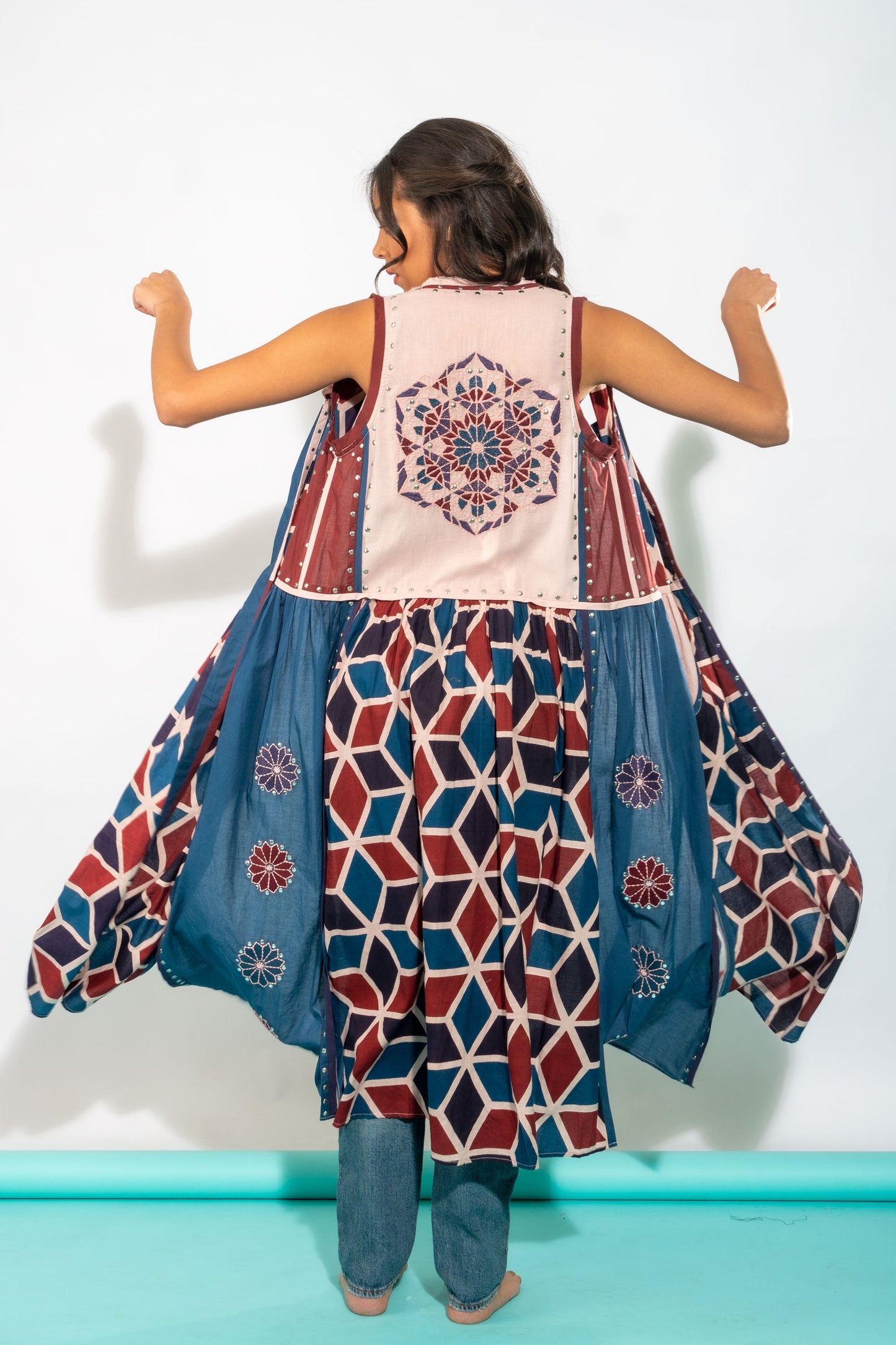 Mandana Embroidered Kimono