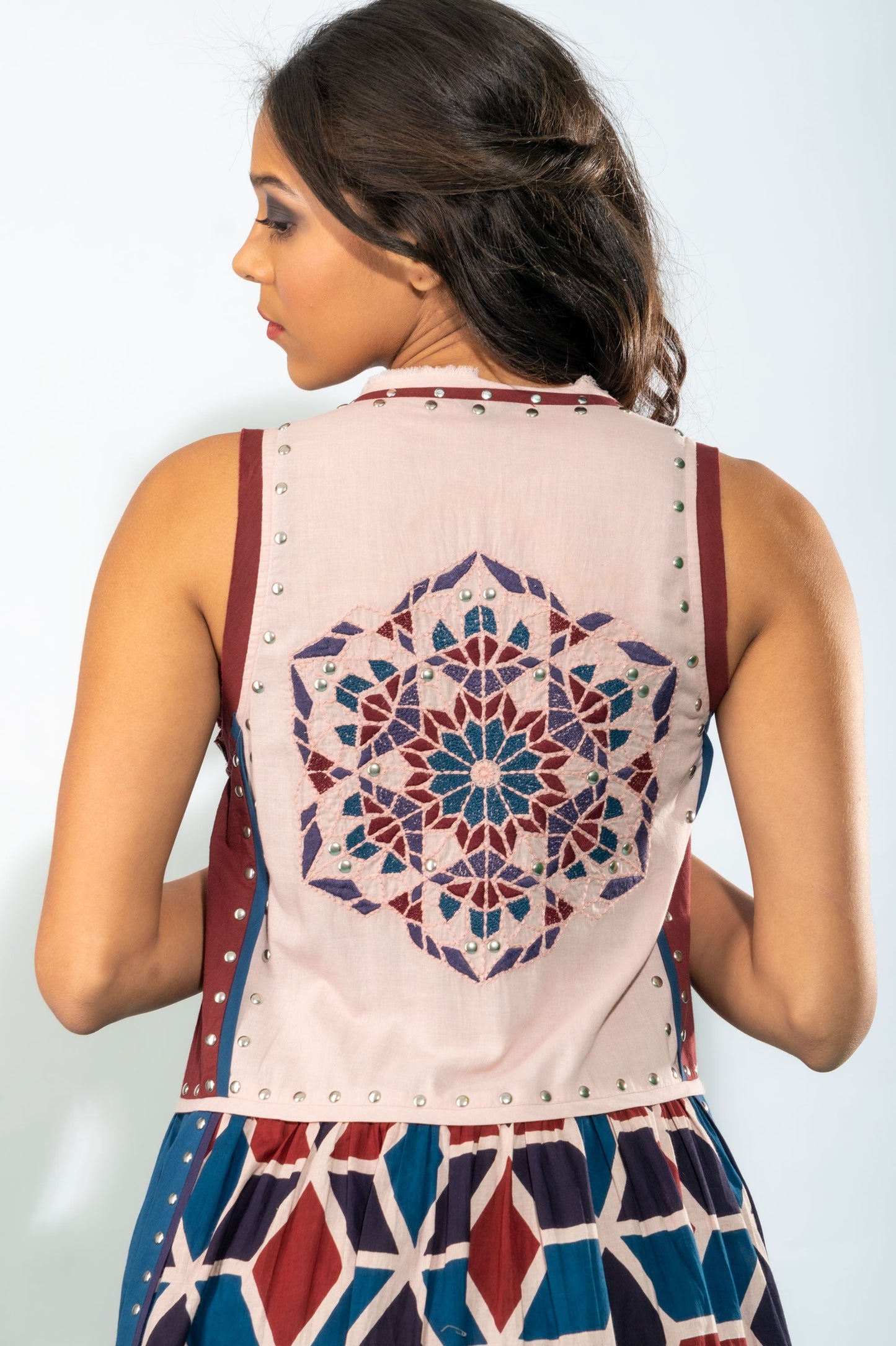 Mandana Embroidered Kimono