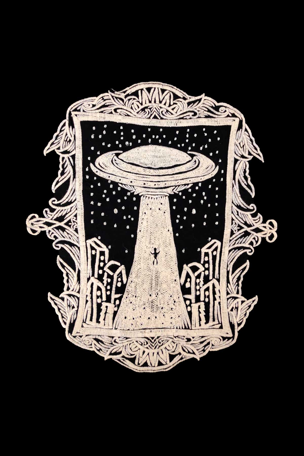 UFO Engraving Ornament Embroidered Artwork Oversized T-shirt For Women