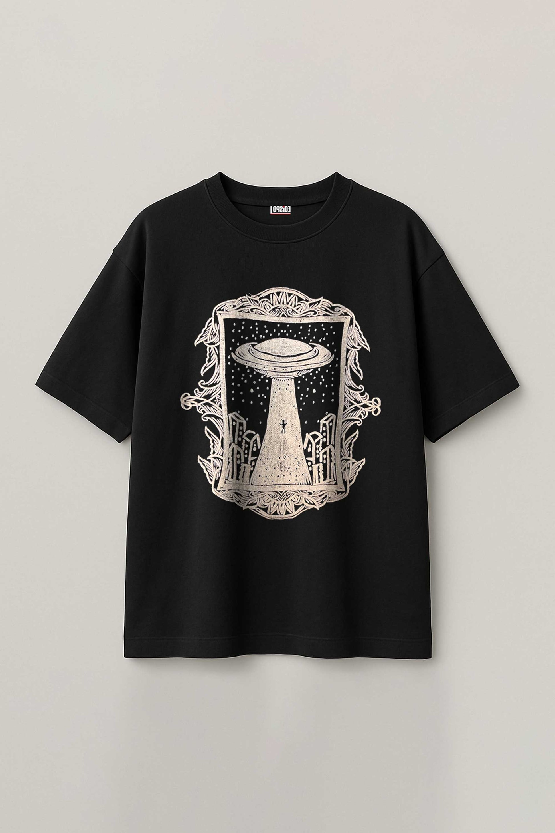 UFO Engraving Ornament Embroidered Artwork Oversized T-shirt For Women