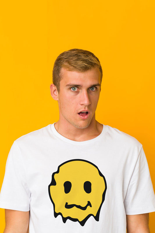 Melting Smile Streetwear Graphic Art T-shirt For Men