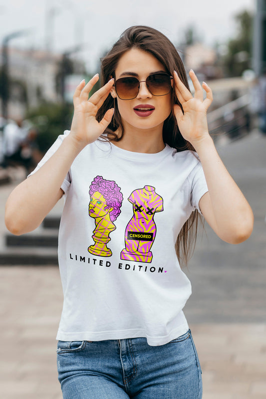 Psychedelic Ancient Sculpture Illustration Cosmic Style T-shirt For Women