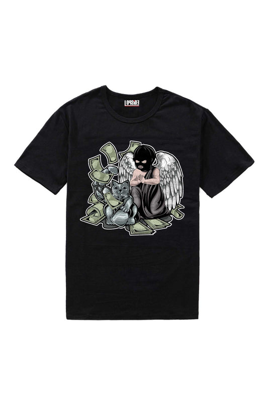 Baby Angel Praying With Lucky Cat Black Oversized Unisex T-shirt