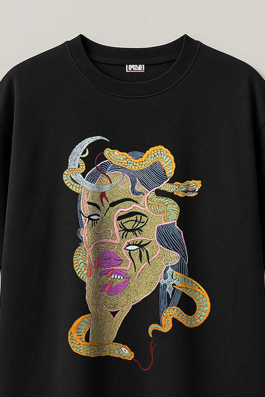 Exquisite Betrayal Embroidered Artwork Black Oversized T-shirt